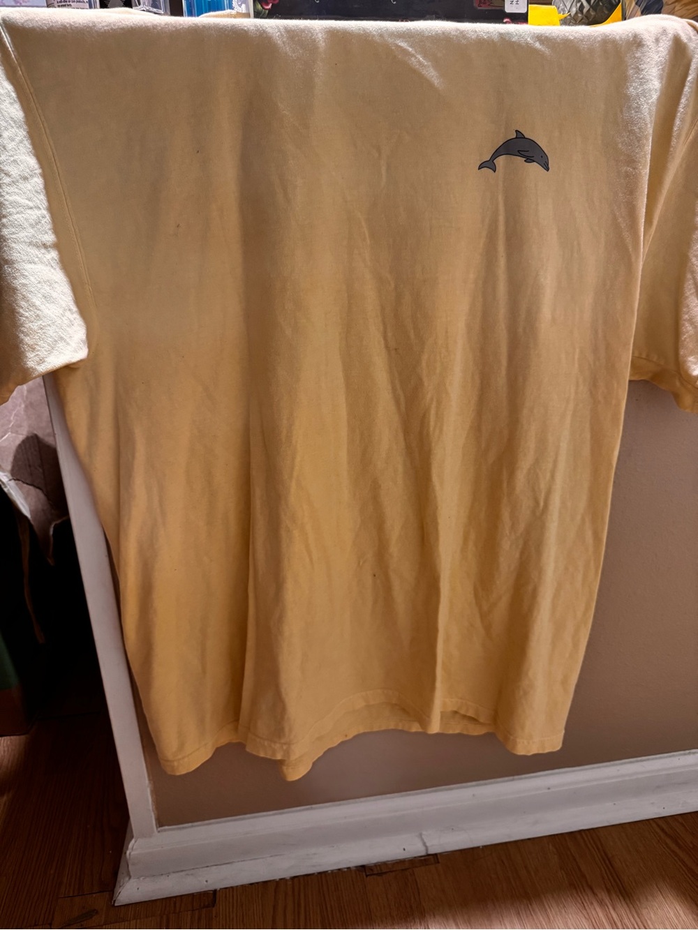Women’s Short-Sleeve Dolphin Graphic Tee - Yellow